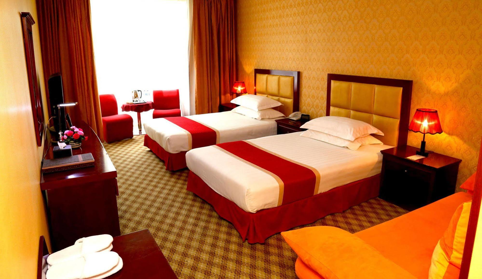 New West Hotel Ulaanbaatar Bagian luar foto